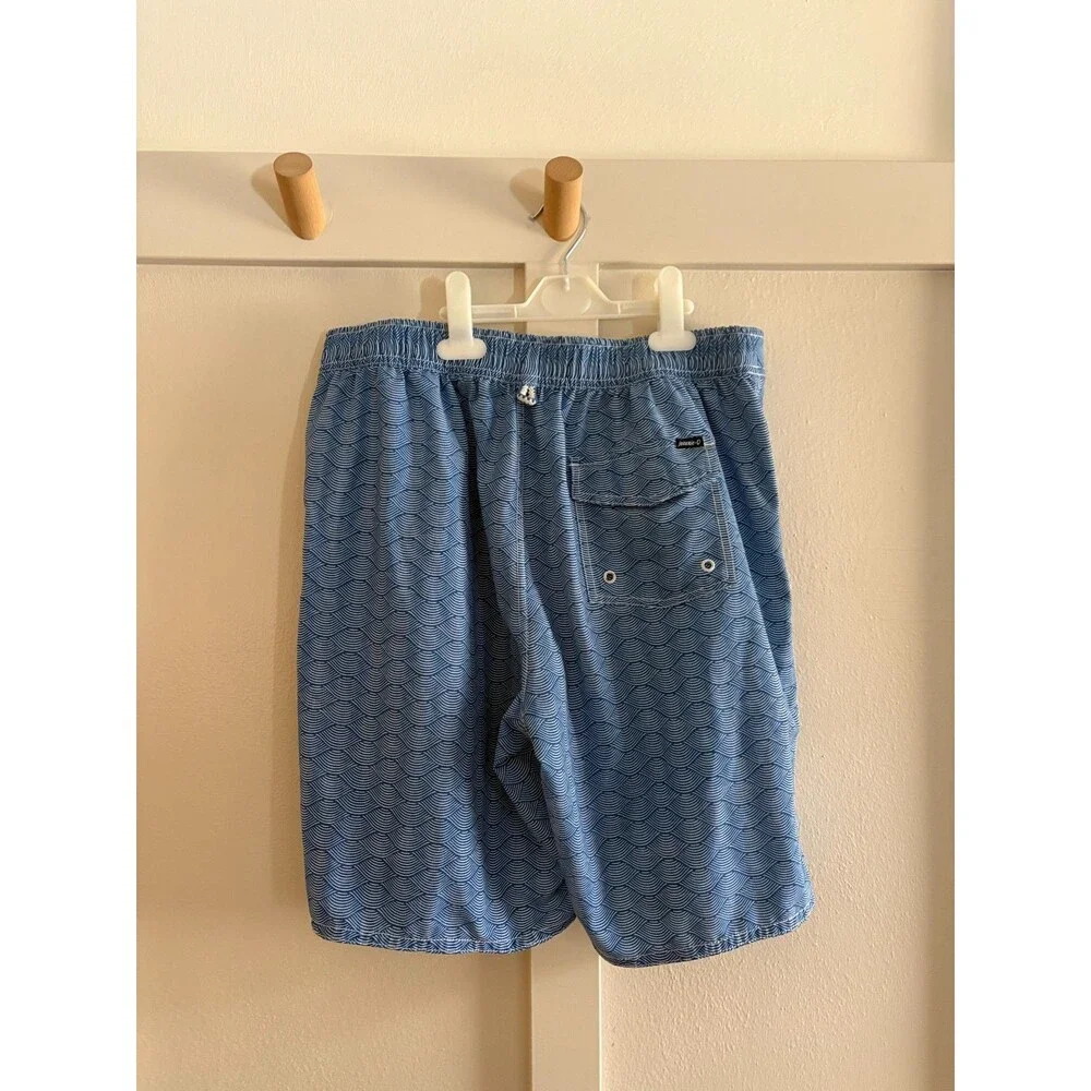 JOHNNIE-O men’s Jumbie Board Shorts medium aquatic motif swim trunks msrp $89